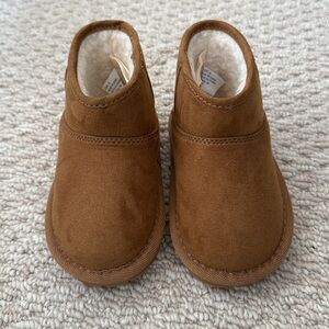 NWOT Gap Mini Toddler Boots